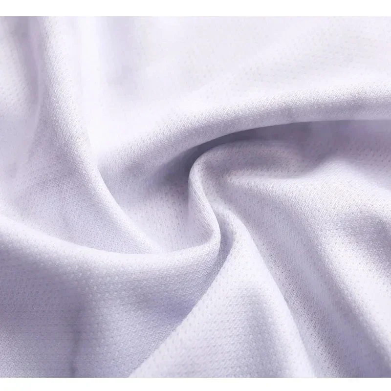 تيشيرت رياضي بطبعة شخصيات كرتو - مراجعة Badminton Jersey وسعره